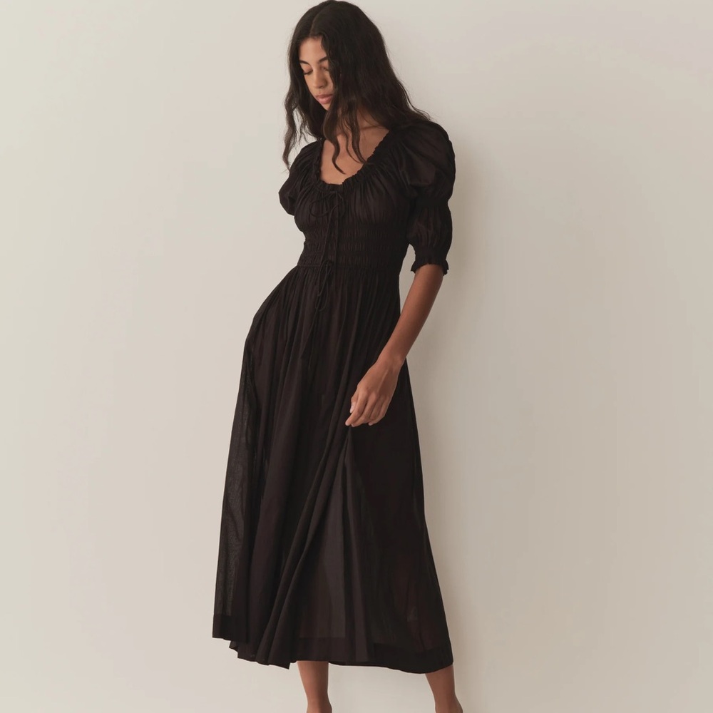 Doen Ishcia Dress in Black